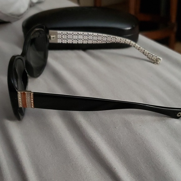 Coach sunglasses - Picture 2 of 5